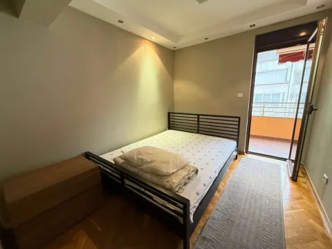 Rent, three bedroom apartment, 70m², Podkošljun, Budva - image 5