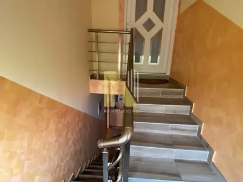 Prodaja, kuća, 272m², Kać, Novi Sad Sve Podlokacije - image 8