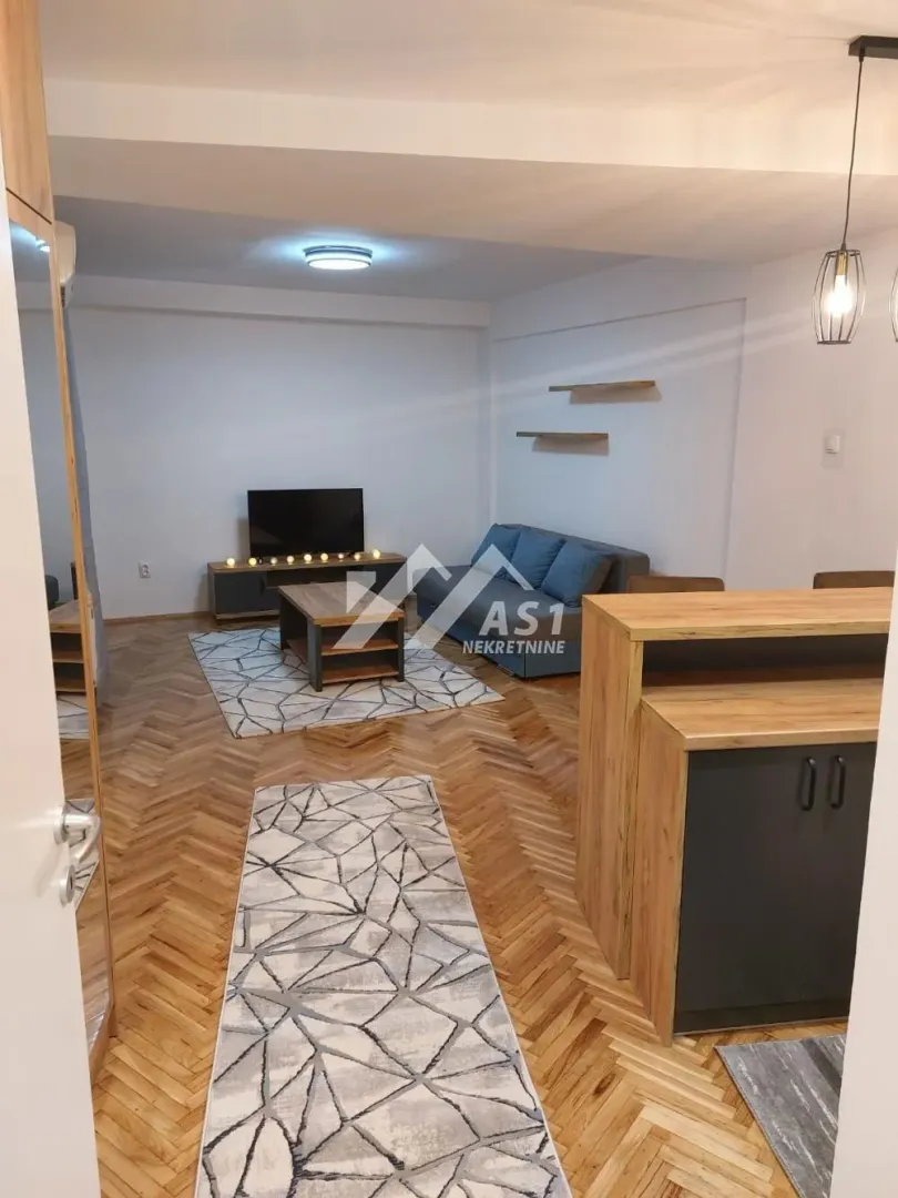 Rent, one bedroom apartment, 33m², Grbavica, Novi Sad Sve Podlokacije