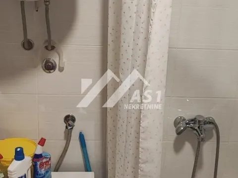 Izdavanje, jednosoban stan, 37m², Salajka, Novi Sad Sve Podlokacije - image 9