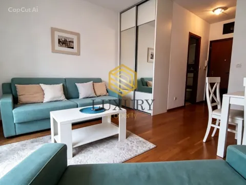 Rent, studio apartment, 33m², City Kvart, Podgorica - image 1