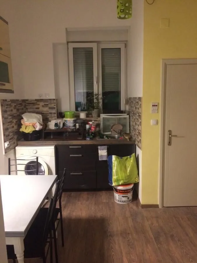 Prodaja, trosoban stan, 86m², Centar, Novi Sad