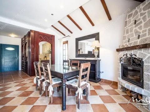 Sale, two bedroom apartment, 92m², Kostanjica, Kotor - image 8