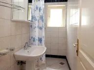 Sale, four bedroom apartment, 95m², Sveti Stefan, Budva - image 14