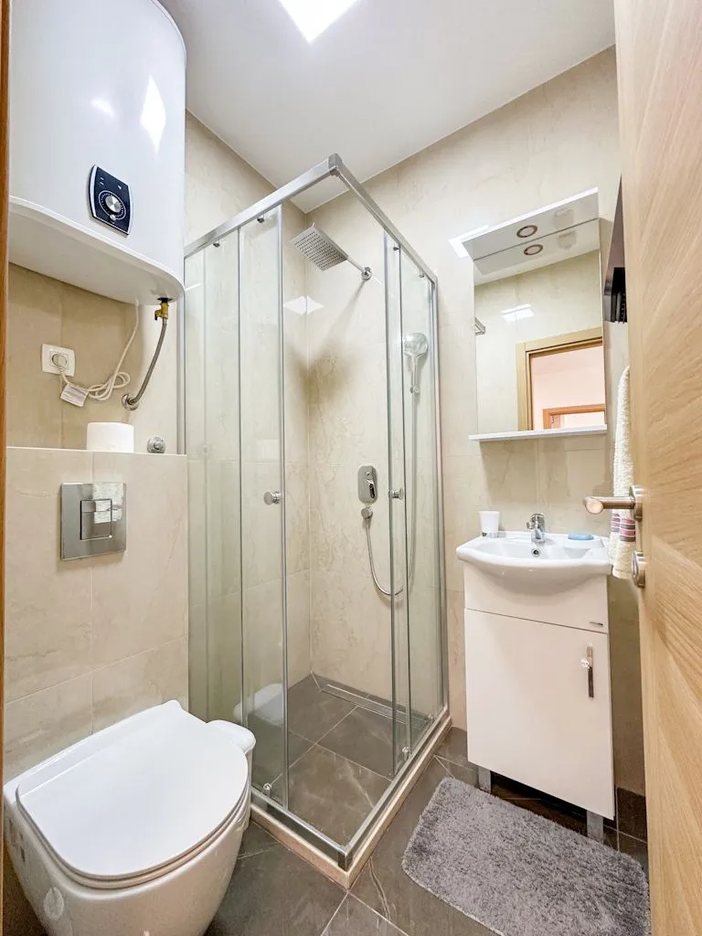 Rent, three bedroom apartment, 110m², Tološka šuma, Podgorica