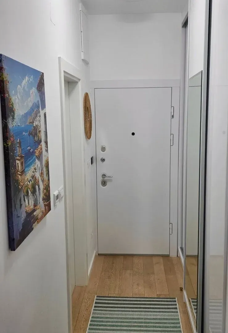 Rent, studio apartment, 34m², Centar, Bar