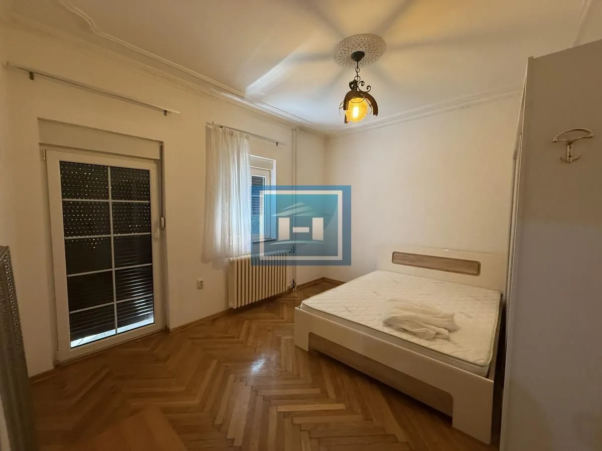 Prodaja, trosoban stan, 71m², Centar, Jagodina
