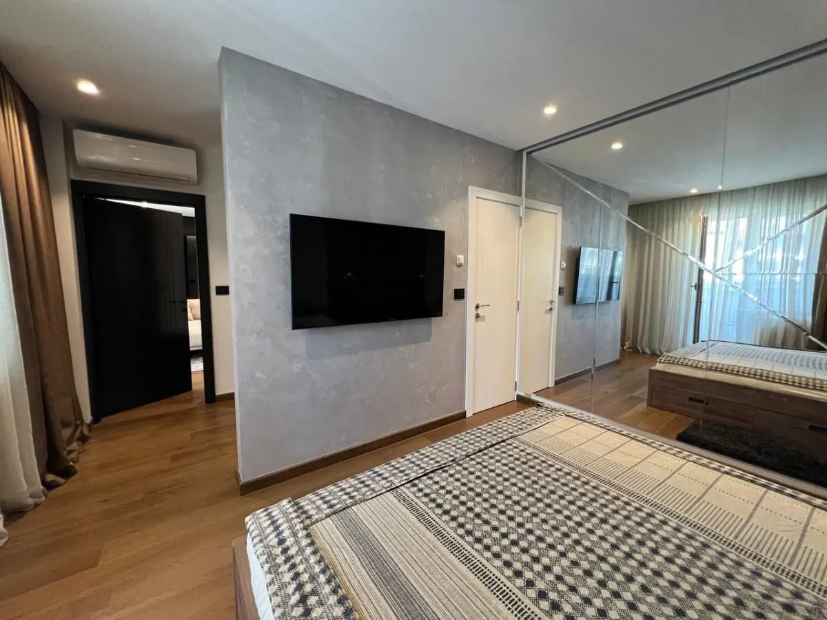 Sale, apartment, 122m², Bulevar Oslobodjenja, Novi Sad Sve Podlokacije
