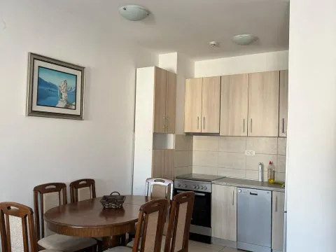 Izdavanje, jednosoban stan, 45m², City Kvart, Podgorica - image 6