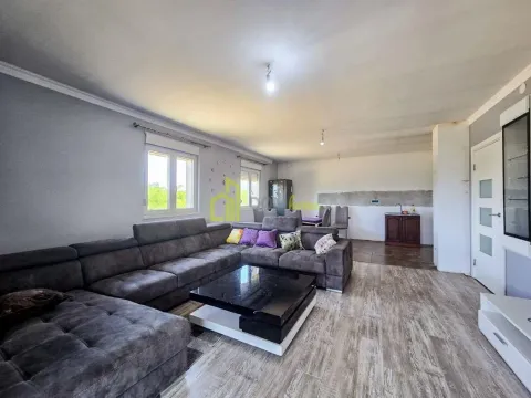 Prodaja, kuća, 181m², Novo Selo, Danilovgrad - image 9