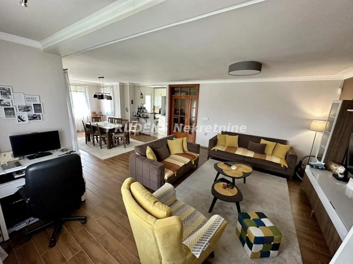 Sale, house, 110m², Dobanovci, Surčin