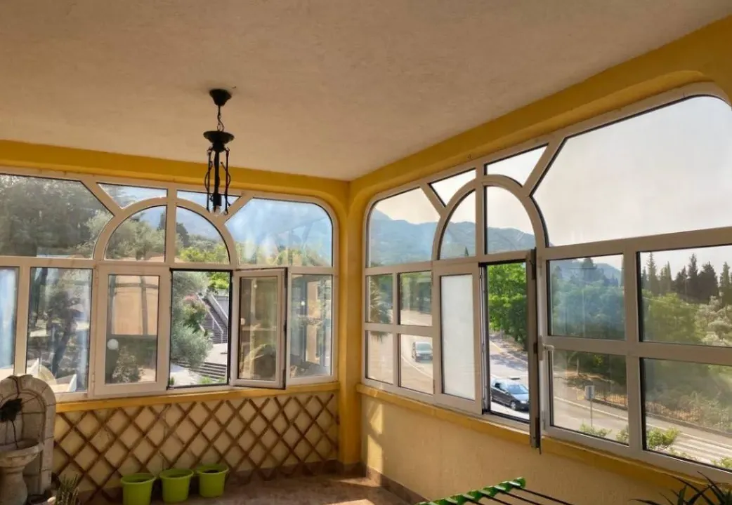 Sale, house, 216m², Stari Bar, Bar