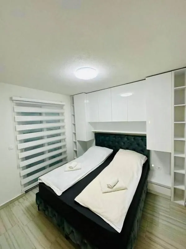Prodaja, kuća, 170m², Dobra Voda, Budva