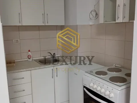 Sale, studio apartment, 30m², City Kvart, Podgorica - image 3