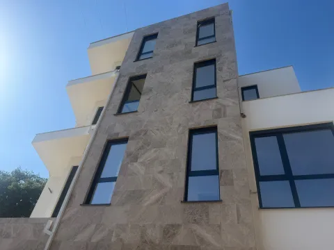 Prodaja, jednosoban stan, 42m², Donja Lastva, Tivat - image 6