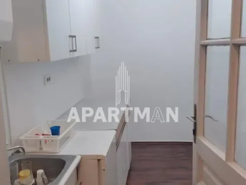 Rent, four bedroom apartment, 110m², Stari Grad, Beograd - image 13