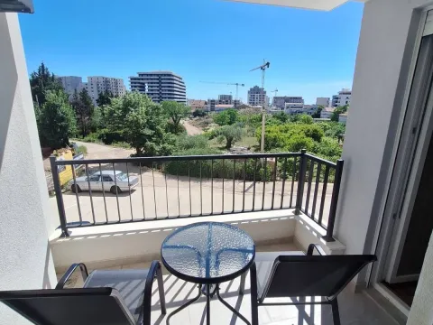 Rent, one bedroom apartment, 44m², Centar, Bar - image 4