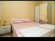 Izdavanje, jednosoban stan, 38m², Donja Lastva, Tivat - image 2