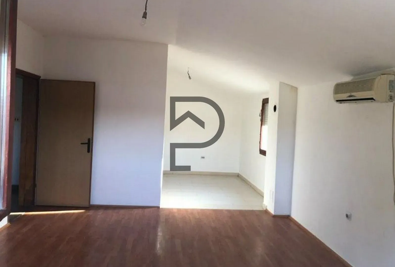 Rent, house, 200m², Zagorič, Podgorica