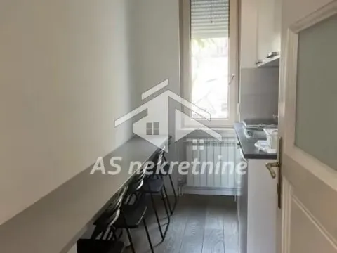 Izdavanje, poslovni prostor, 135m², Tašmajdan, Palilula Sve Podlokacije - image 5