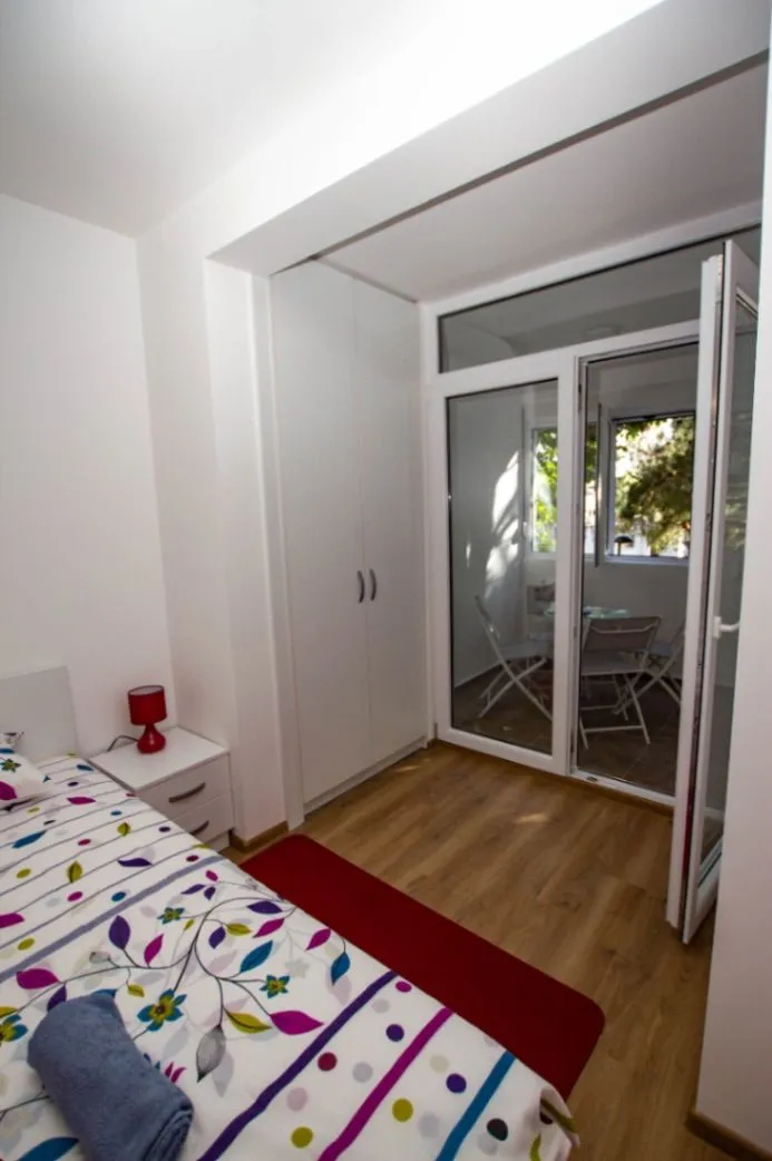 Stan-na-dan, jednosoban stan, 50m², Centar, Bar