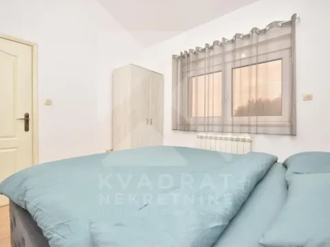 Rent, house, 330m², Golubovci, Podgorica - image 12