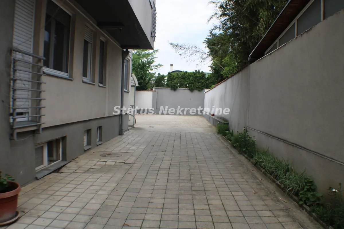Rent, one bedroom apartment, 37m², Adamovićevo Naselje, Novi Sad Sve Podlokacije