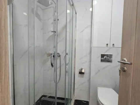 Sale, one bedroom apartment, 48m², Bečići, Budva - image 5