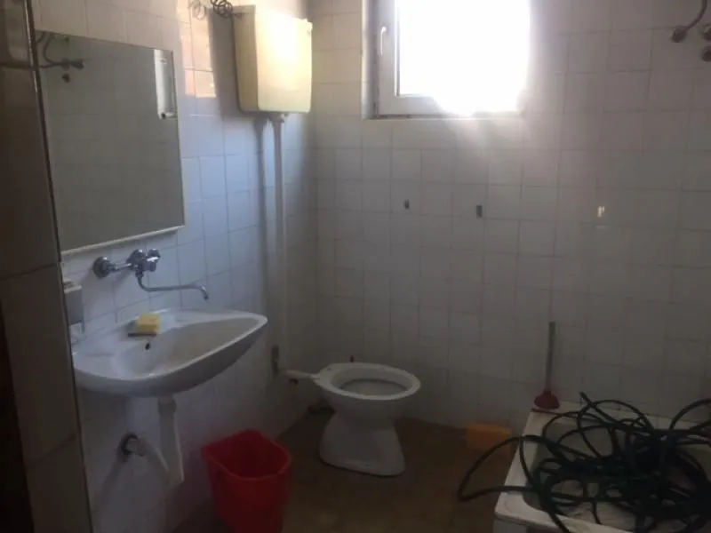Rent, office space, 480m², Železnik, Beograd
