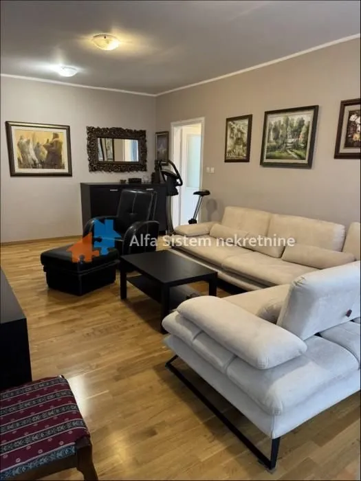 Rent, three bedroom apartment, 80m², Novi Beograd Sve Podlokacije, Beograd