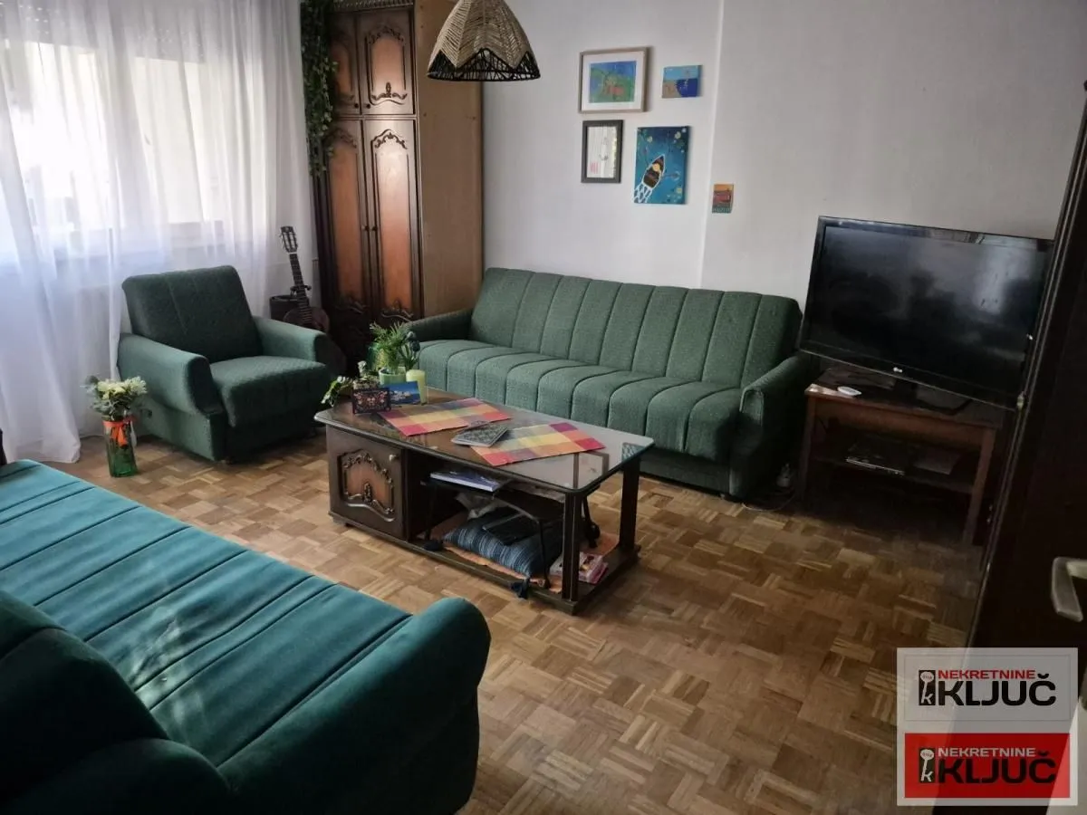 Prodaja, dvosoban stan, 60m², Novo naselje, Novi Sad