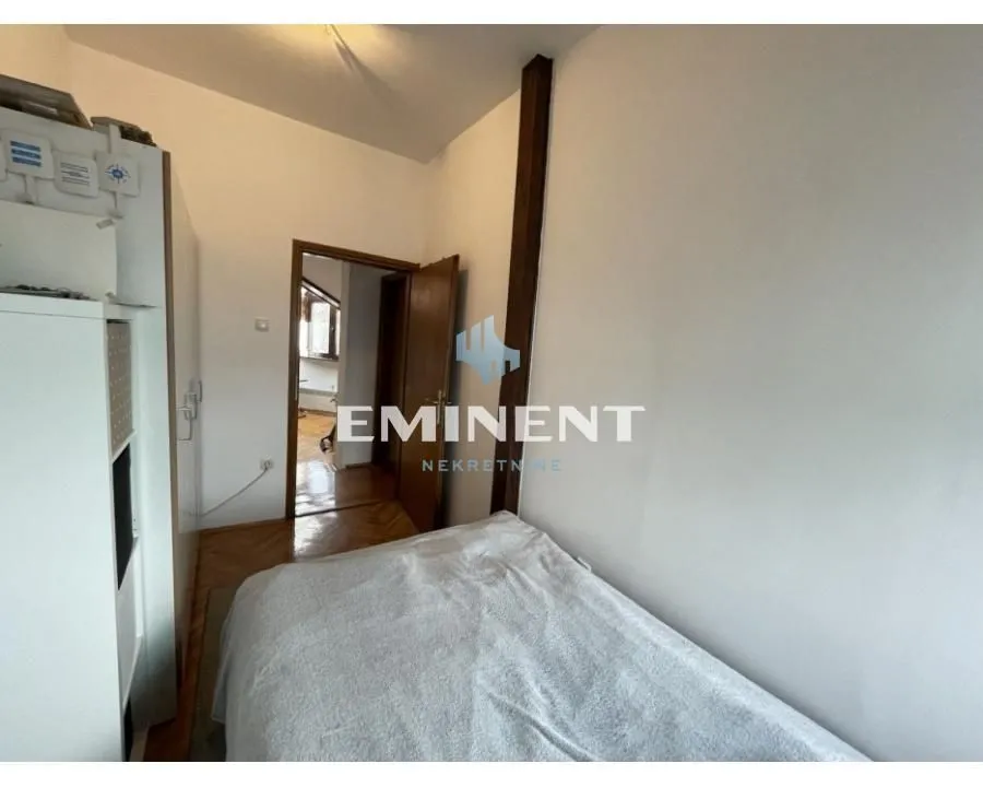 Sale, three bedroom apartment, 64m², Autokomanda, Voždovac Sve Podlokacije