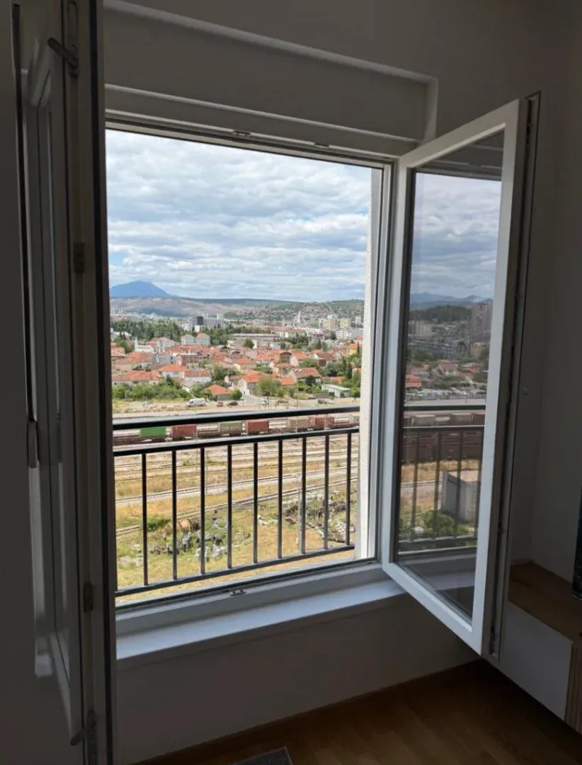Rent, two bedroom apartment, 65m², Stari Aerodrom, Podgorica
