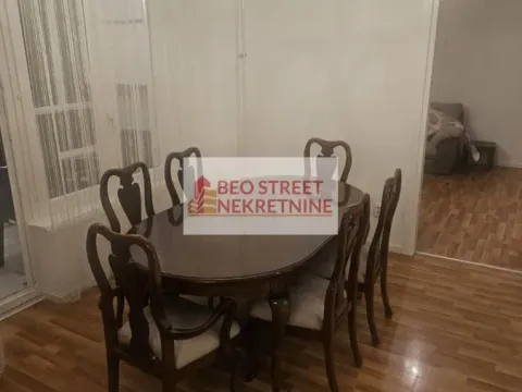 Izdavanje, četvorosoban stan, 110m², Savski Venac, Beograd - image 11