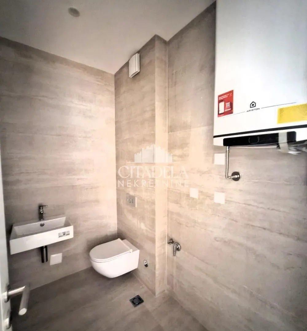 Sale, four bedroom apartment, 115m², Čukarica, Beograd