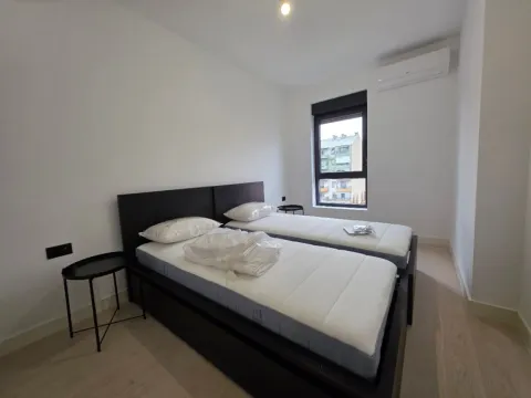 Izdavanje, dvosoban stan, 63m², Preko Morače, Podgorica - image 9