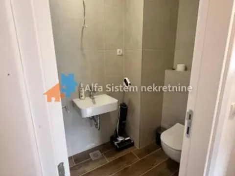 Rent, four bedroom apartment, 123m², Višnjička Banja, Palilula Sve Podlokacije - image 10