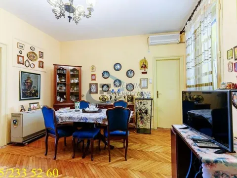 Prodaja, trosoban stan, 85m², Slavija, Vračar Sve Podlokacije - image 22