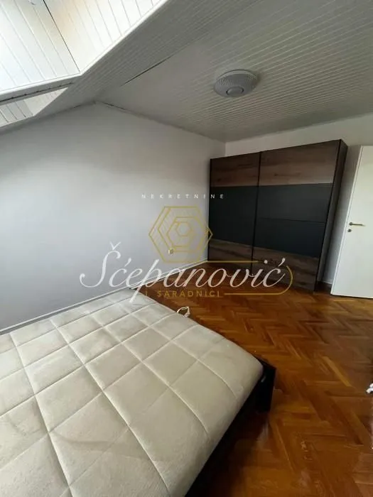Prodaja, trosoban stan, 71m², Grbavica, Novi Sad Sve Podlokacije
