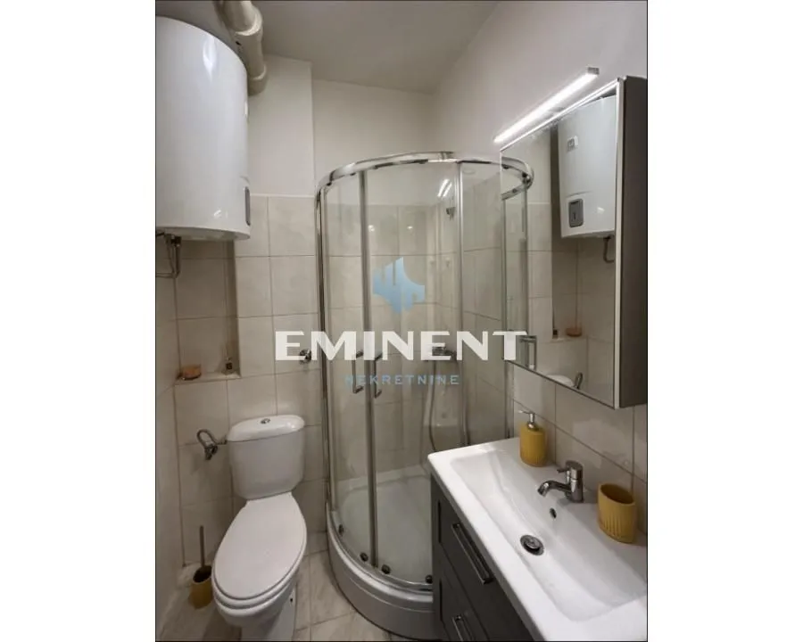 Rent, apartment, 43m², Stari Grad, Beograd