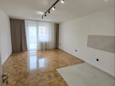 Prodaja, dvosoban stan, 60m², Novo naselje, Novi Sad - image 4