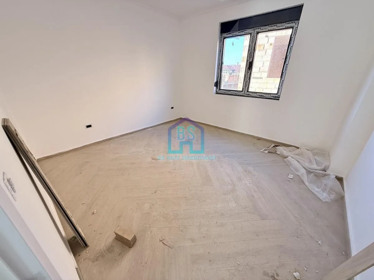 Prodaja, stan, 108m², Vidovdansko naselje, Novi Sad Sve Podlokacije