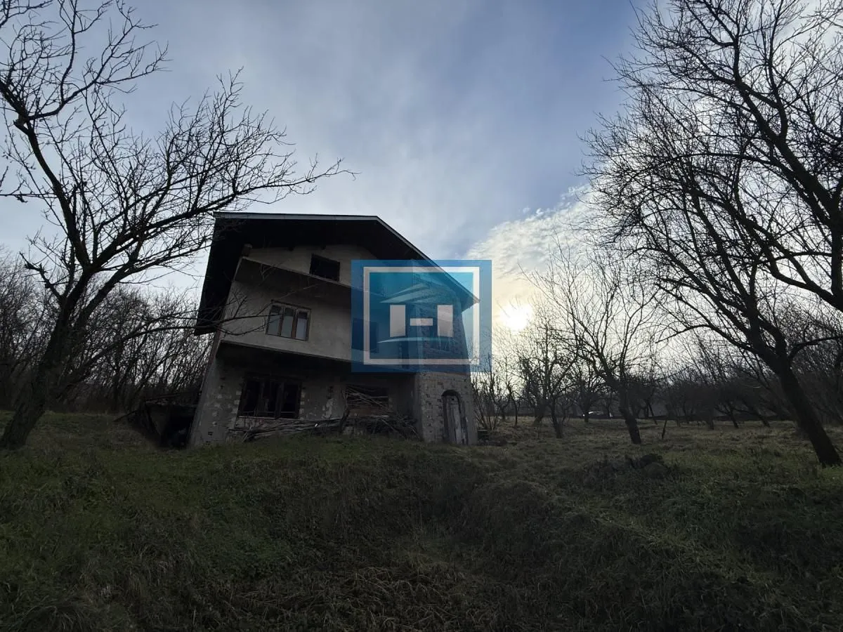 Prodaja, kuća, 230m², Đurđevo brdo, Jagodina
