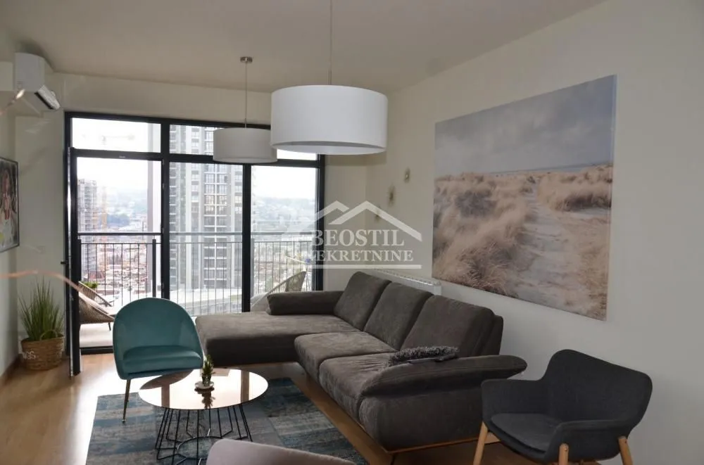 Prodaja, trosoban stan, 82m², Savski Venac, Beograd
