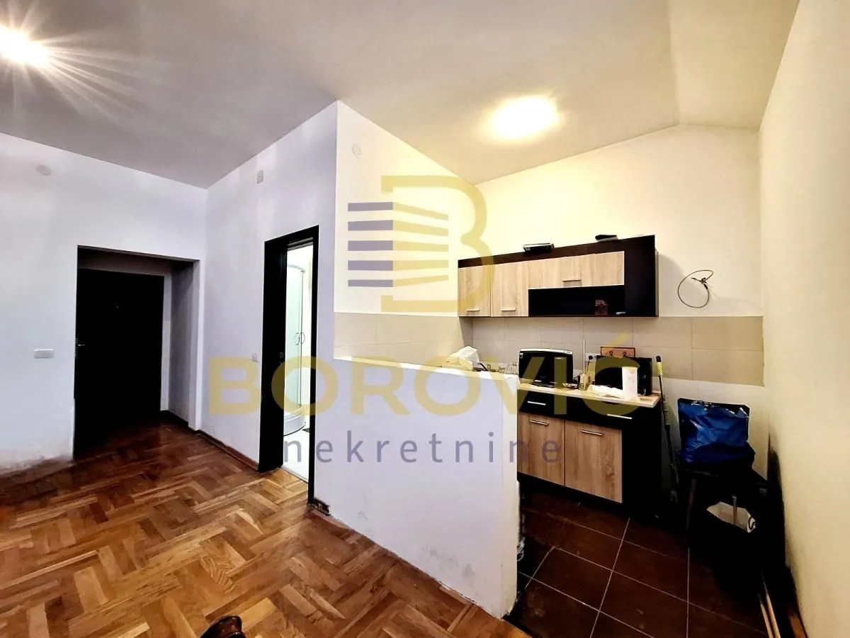 Prodaja, dvosoban stan, 62m², Čukarica, Beograd