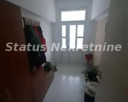 Prodaja, kuća, 200m², Futog, Novi Sad Sve Podlokacije - image 26