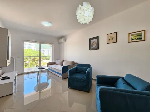 Prodaja, jednosoban stan, 59m², Šušanj, Bar - image 10