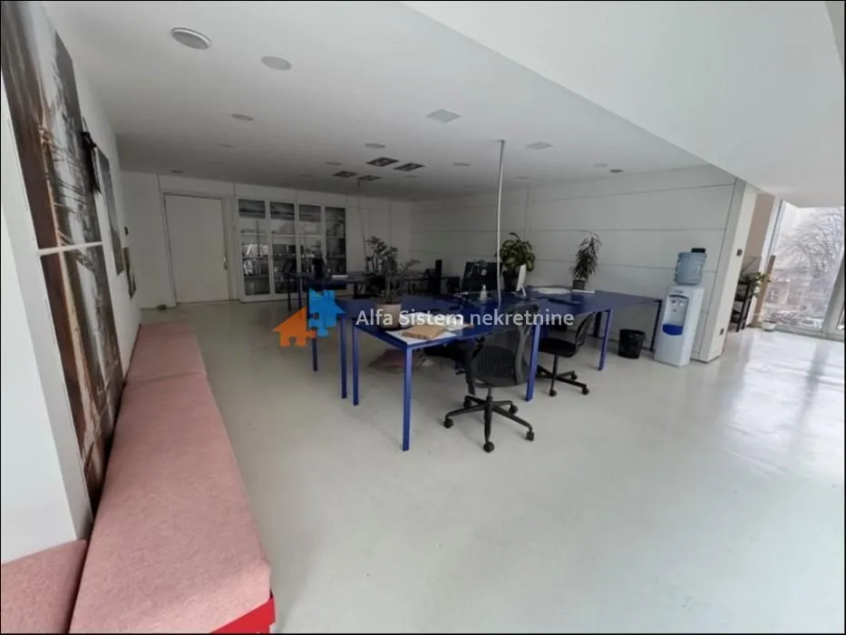 Rent, office space, 281m², Stari Grad, Beograd