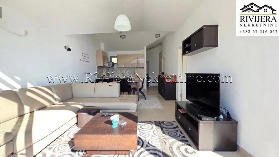 Prodaja, dvosoban stan, 71m², Đenovići, Herceg Novi