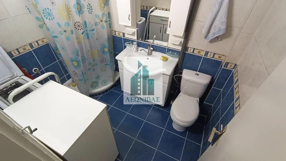 Izdavanje, trosoban stan, 64m², Medijana, Niš